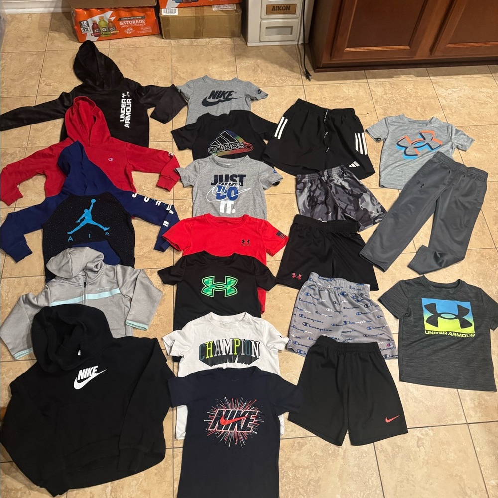 Boy clothes bundle lot All name brands! - Picture 3 of 3